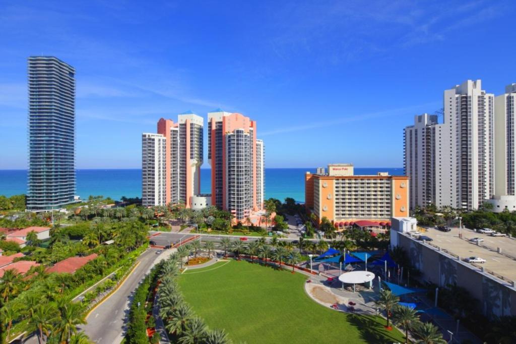 Ocean Reserve Luxury Condos Across From Sunny Isles Beach Miami Beach Eksteriør bilde