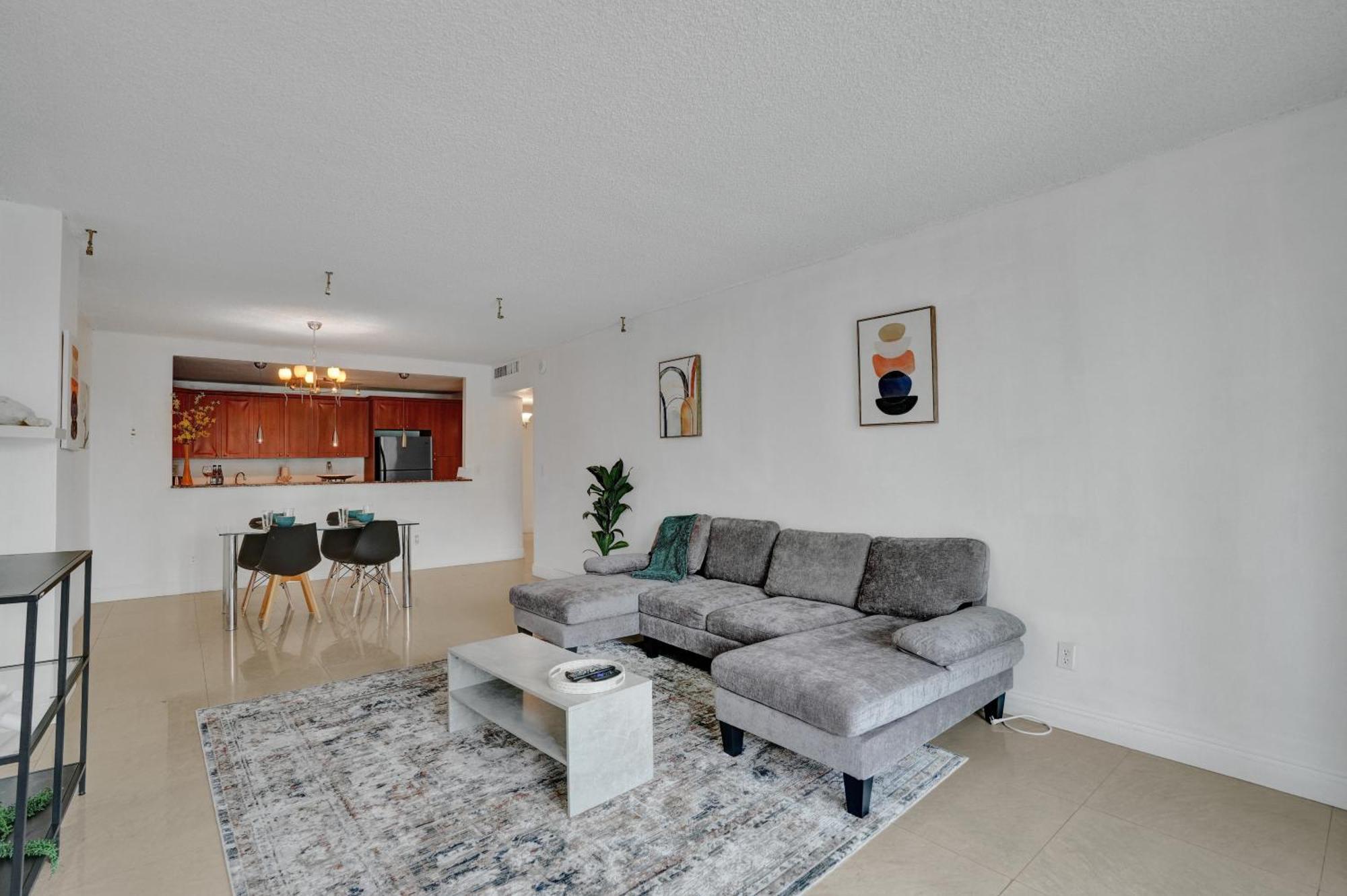 Ocean Reserve Luxury Condos Across From Sunny Isles Beach Miami Beach Eksteriør bilde
