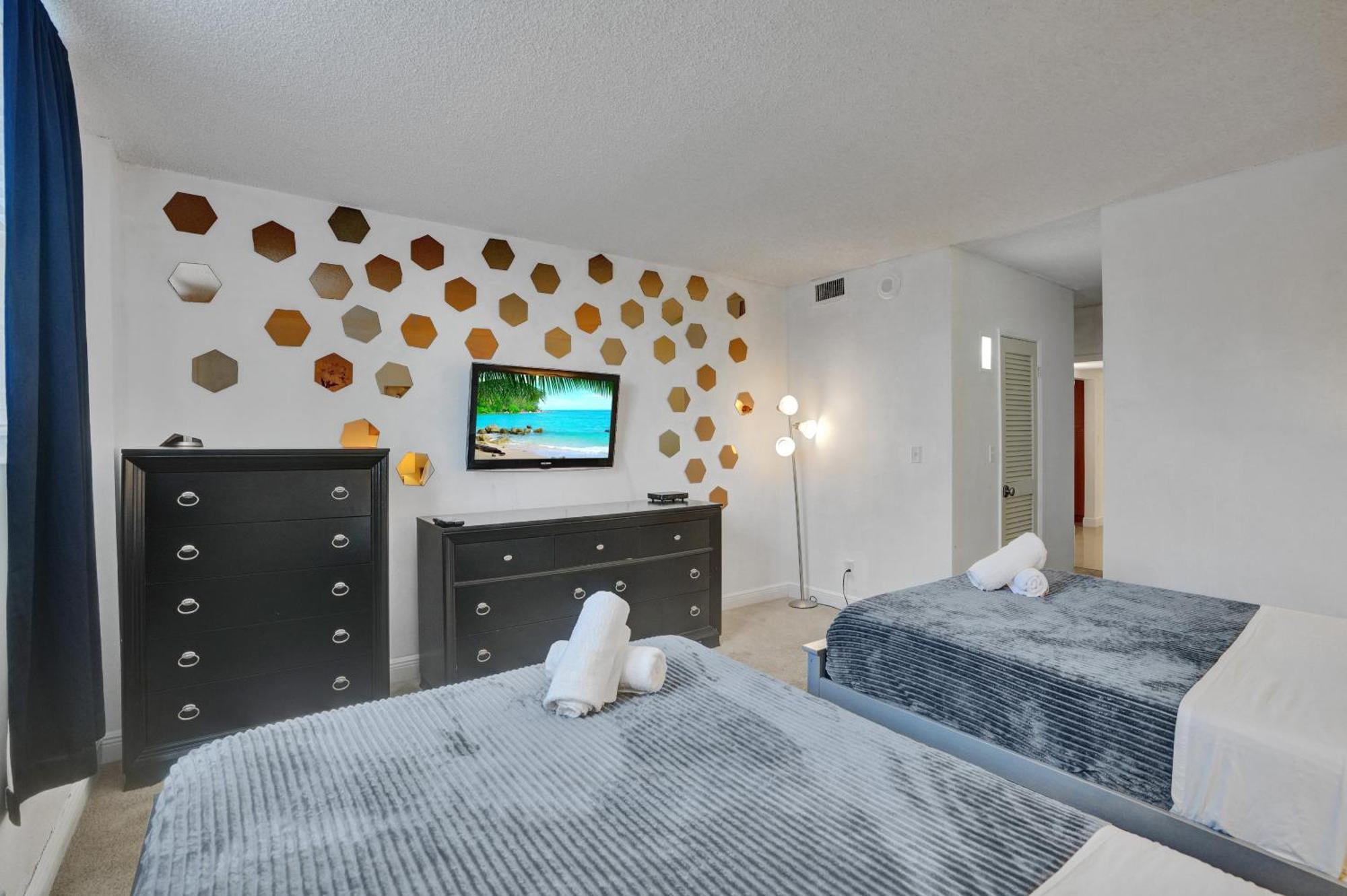 Ocean Reserve Luxury Condos Across From Sunny Isles Beach Miami Beach Eksteriør bilde