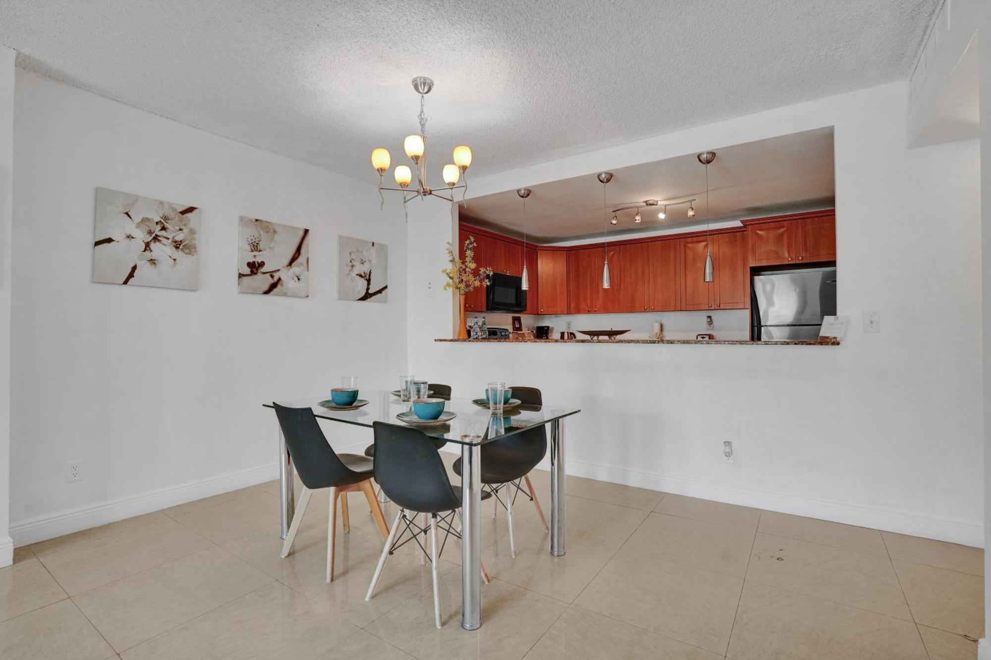 Ocean Reserve Luxury Condos Across From Sunny Isles Beach Miami Beach Eksteriør bilde
