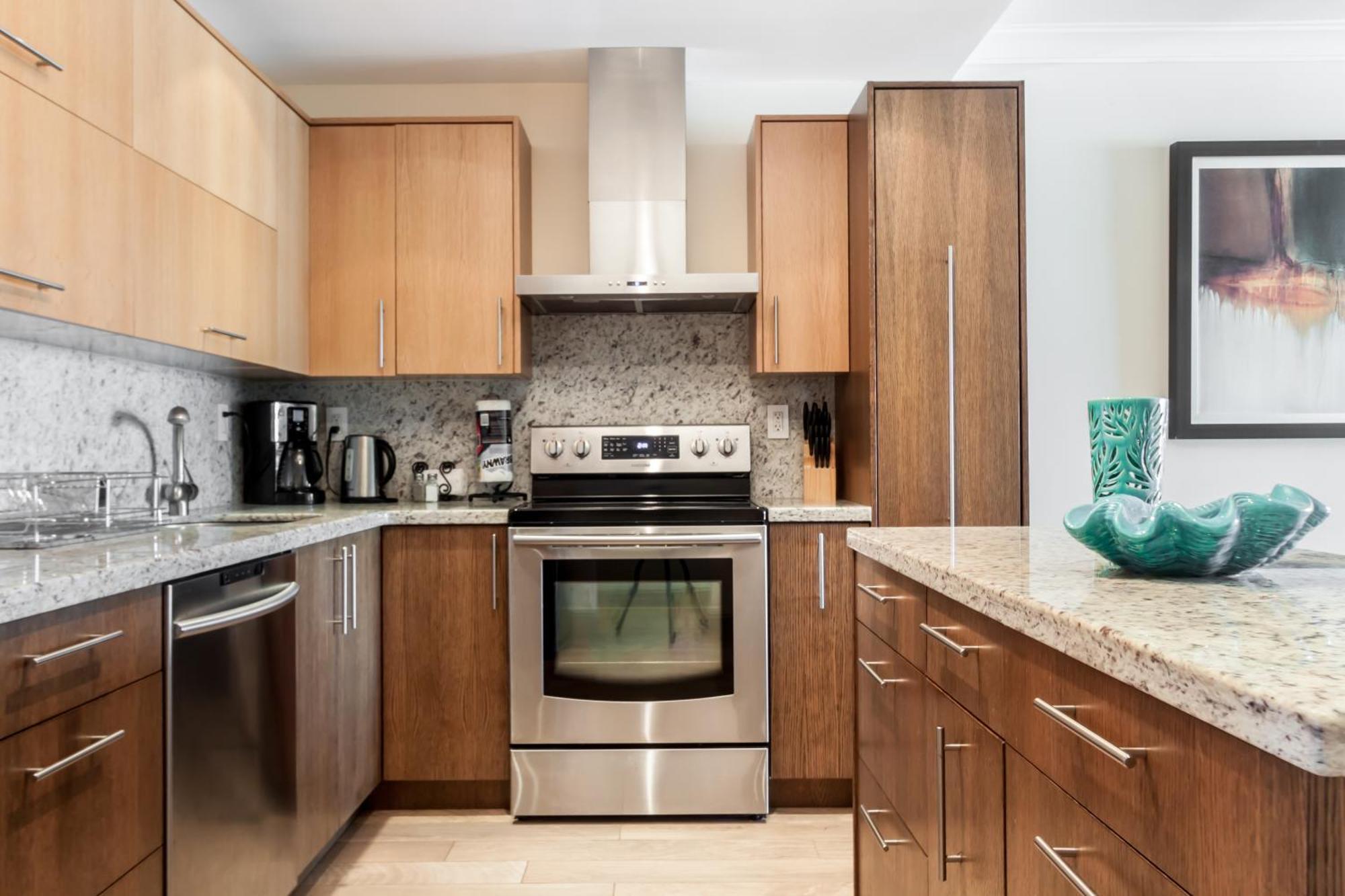 Ocean Reserve Luxury Condos Across From Sunny Isles Beach Miami Beach Rom bilde
