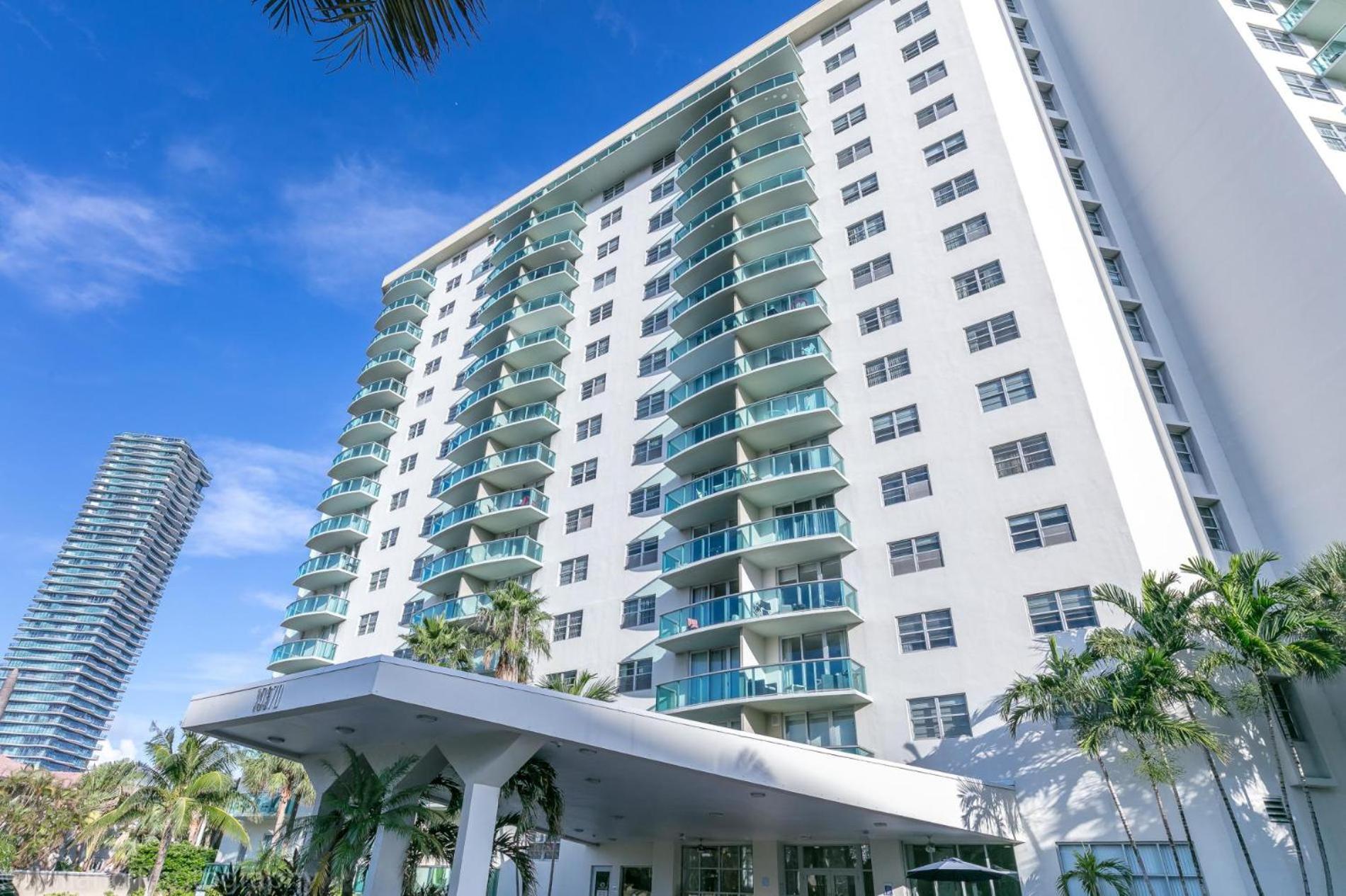 Ocean Reserve Luxury Condos Across From Sunny Isles Beach Miami Beach Eksteriør bilde