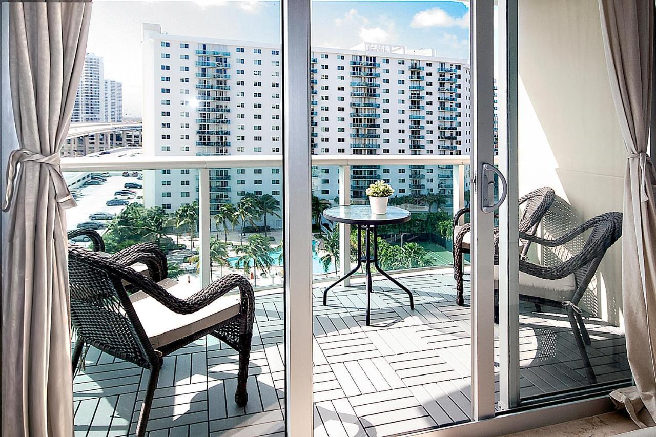 Ocean Reserve Luxury Condos Across From Sunny Isles Beach Miami Beach Eksteriør bilde